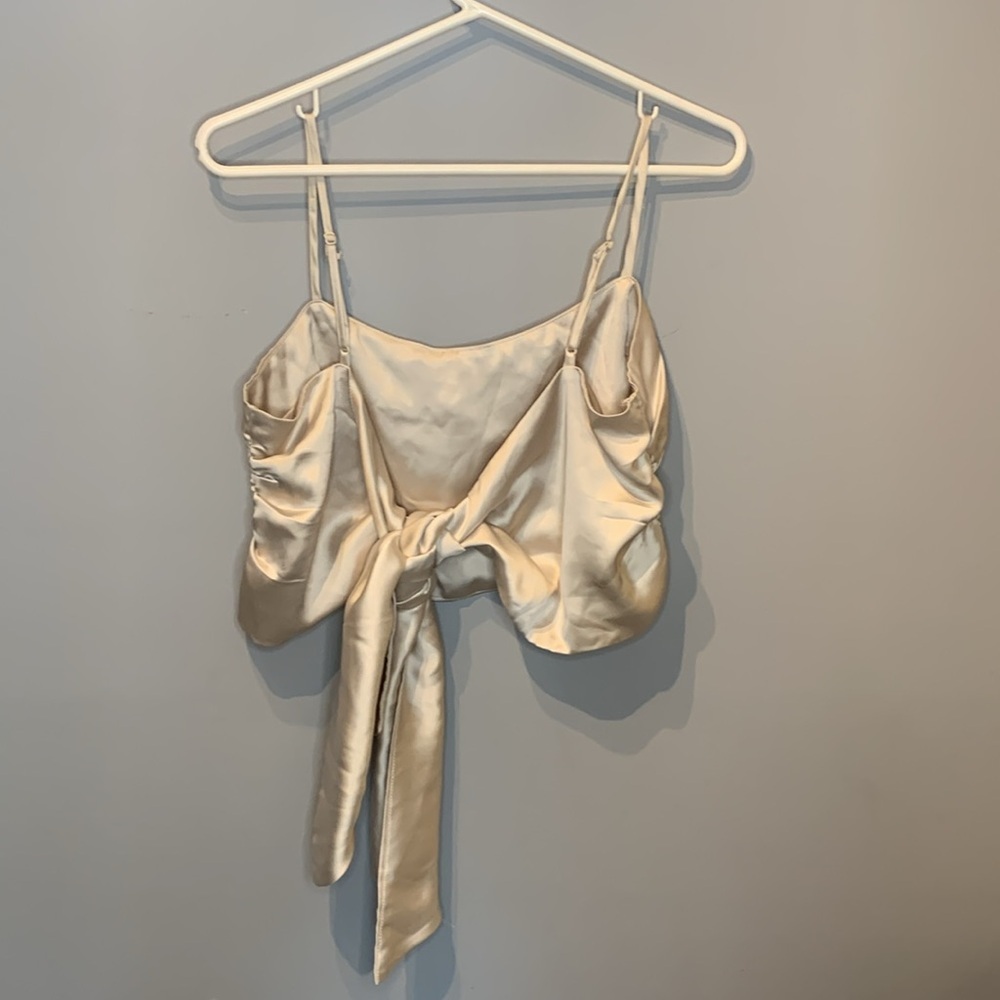 Dynamite Satin Tie-Front Cropped Cami in Champagne